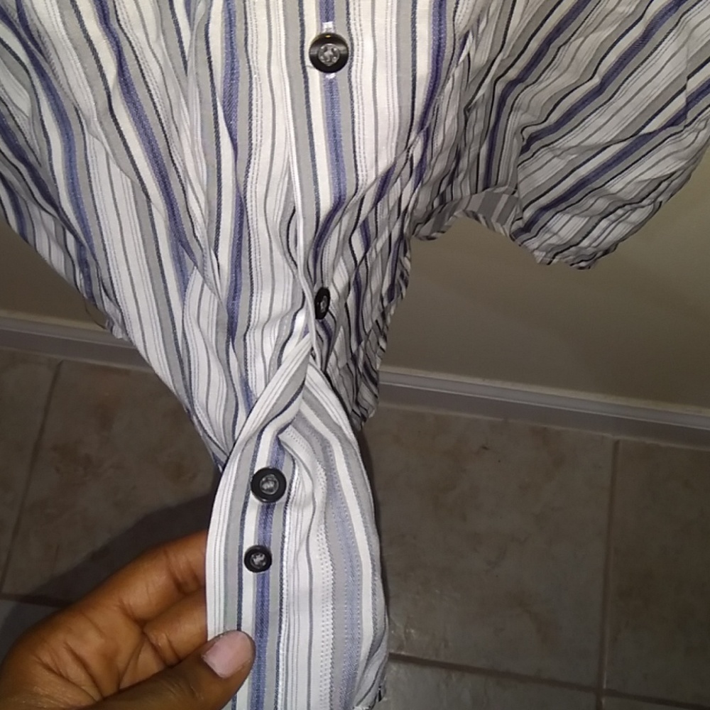 Alfani Men's blue and white button up - Picture 7 of 7